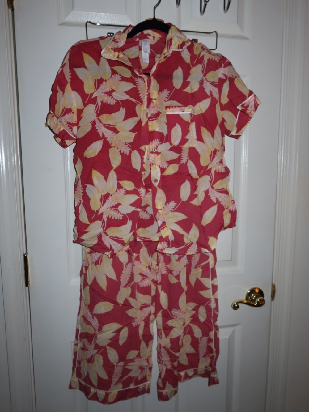 Womens Red and Cream Leaf-Print Pajama Set - Picture 1 of 5